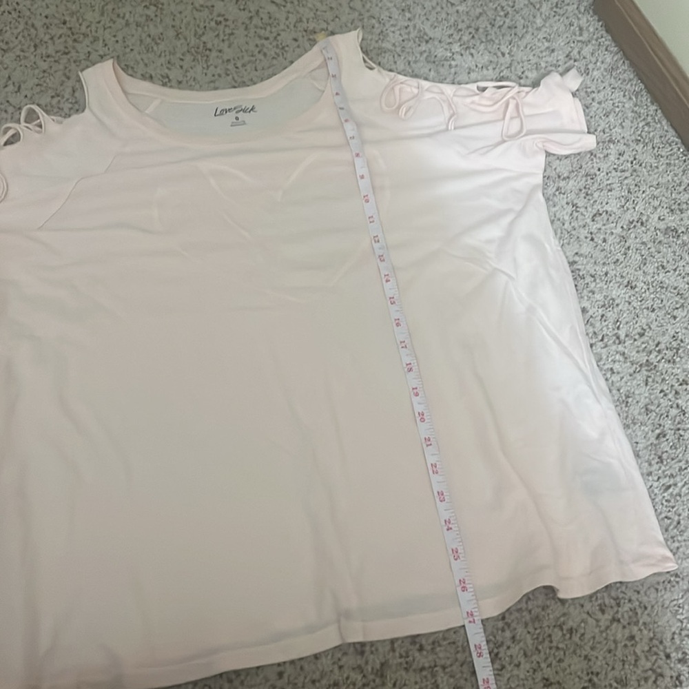 torrid love sick light pink slashed cold shoulder sleeve t shirt - Picture 11 of 14